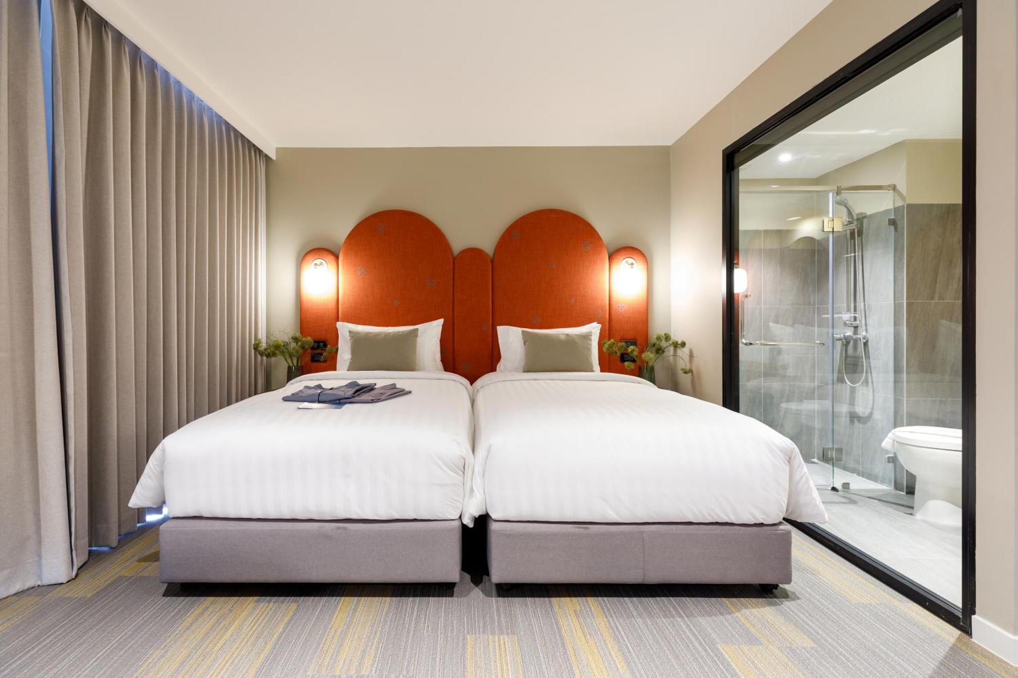 Benjarong Hotel Bangkok Luaran gambar
