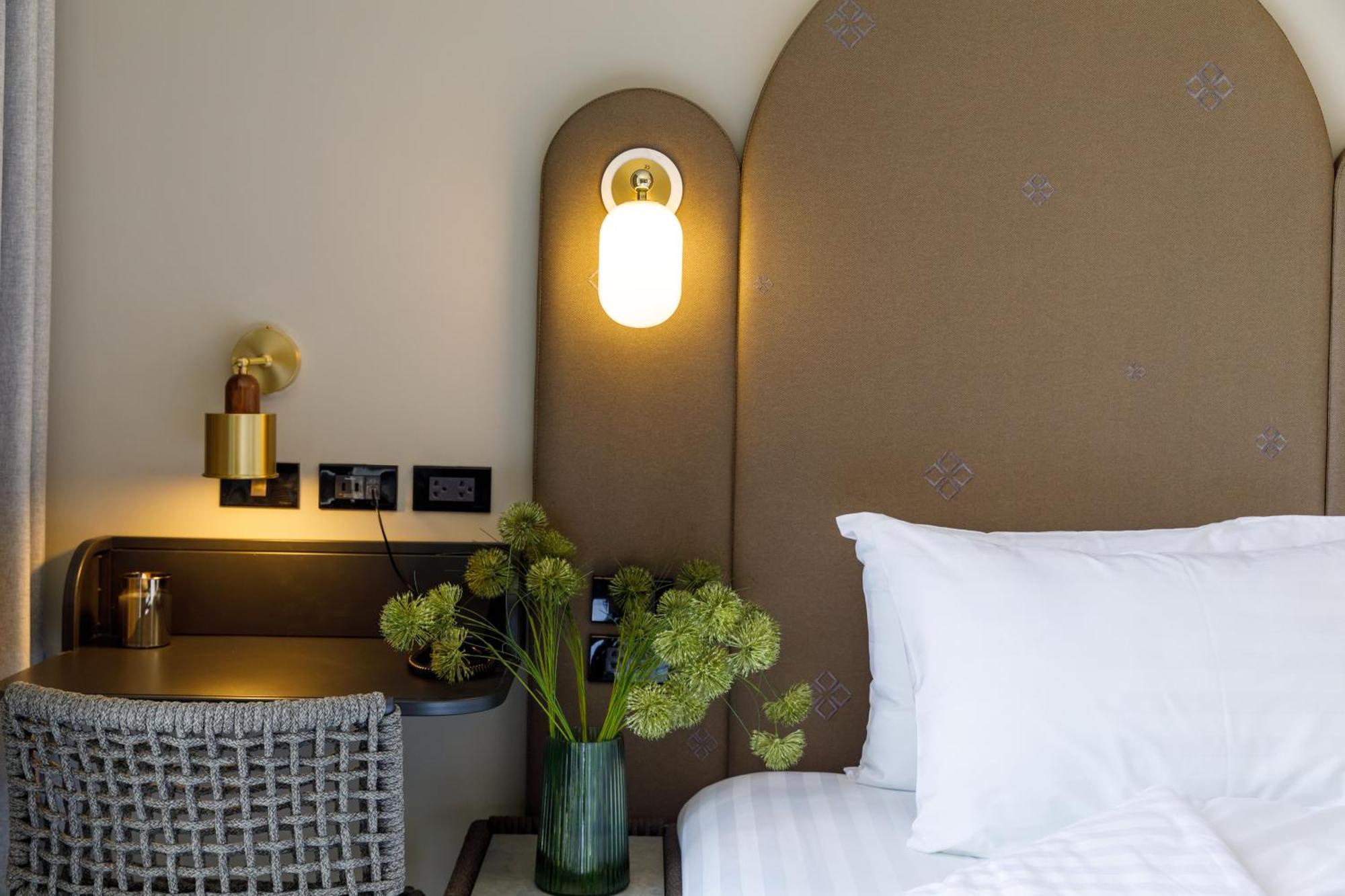 Benjarong Hotel Bangkok Luaran gambar