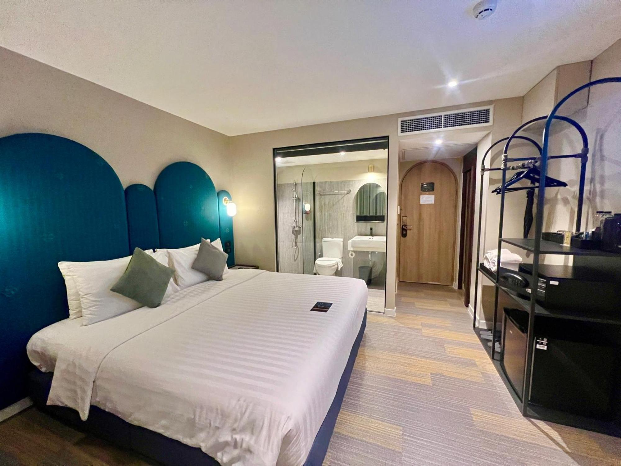Benjarong Hotel Bangkok Luaran gambar
